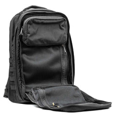 The GORUCK GR2 in black boasts multiple compartments and mesh pockets that fully open to reveal a spacious interior, making it ideal for travel as it is carry-on compliant. Plus, it includes the reassurance of the Scars Lifetime Guarantee.
