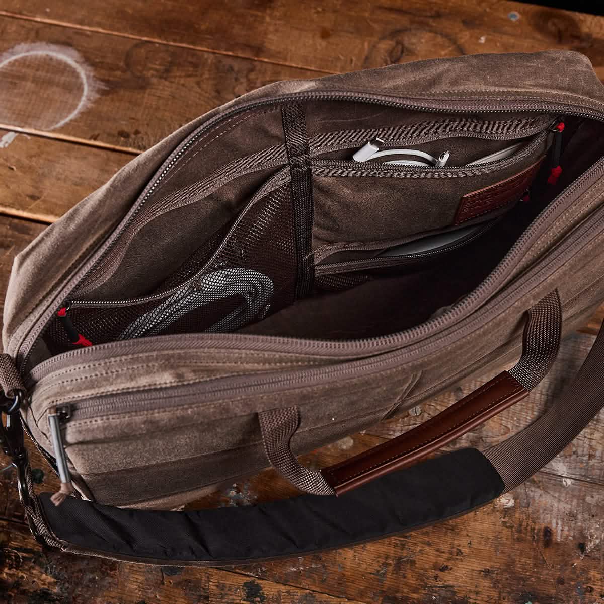 Shoulder Bag - Waxed Canvas – GORUCK EU