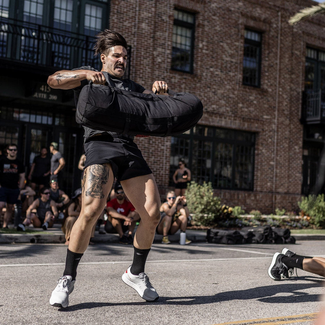 Rough Runner - Light Grey + Red